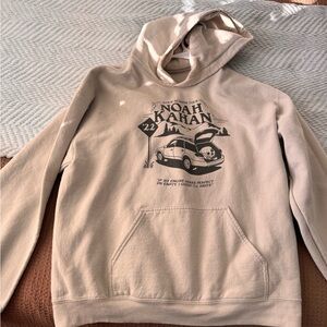Noah Kahan 2022 Tour Hoodie